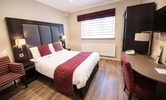 Crown Lodge Hotel