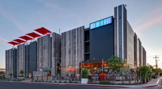 The Clarendon Hotel and Spa Hotels near Downtown Phoenix