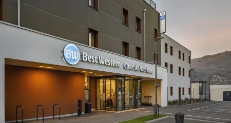 Best Western Hotel Coeur de Maurienne Отели в г. Сен-Жульен-Мон-Дени