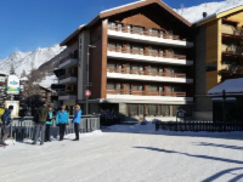 โรงแรมปาร์นาส โรงแรมในเซอร์แมท