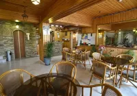 Elysso Hotel