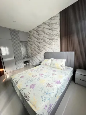 Homey Place near Bandung Hotels near Faculty of Sharia and Law UIN SGD Bandung