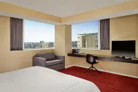 Park Plaza Leeds Hotels near Laidlaw Library, University of Leeds