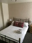 The Hollies Inn - Posadas