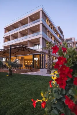 Tris3 Hotel - 2-Star