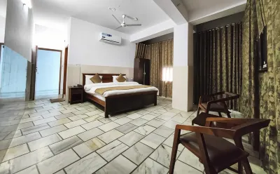 Relax Inn Hotels in Paota