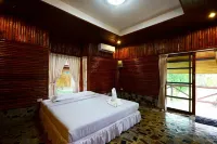Golden Cliff Beach Resort