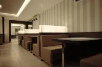 Hotel Merlin International - breakfast