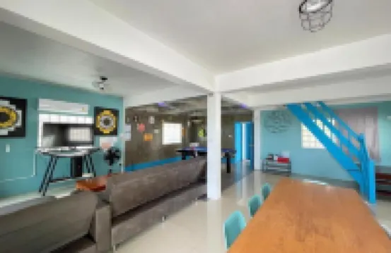 Gao Bee One Beach Club