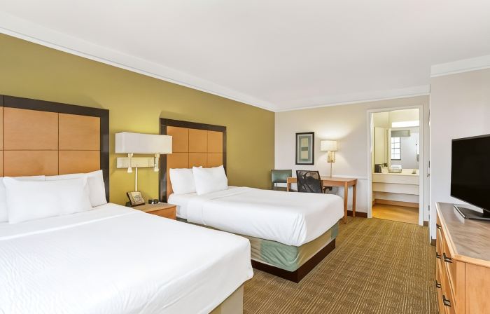 La Quinta Inn by Wyndham Orlando Airport West