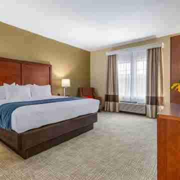 Comfort Inn Rooms