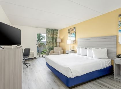 Hutchinson Island Hotel
