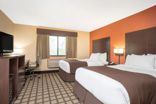 Baymont by Wyndham Lakeville Hotels in Lakeville