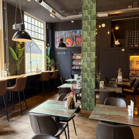 Kings Inn City Hostel