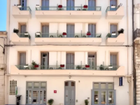 Le National Hotels in Sète