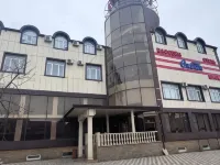 Ocean Hotels in Derbent