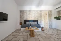 Elia Residences Santorini