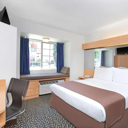 Microtel Inn & Suites by Wyndham Morgan Hill/San Jose Area