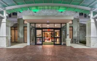 Holiday Inn HOUSTON NE - BUSH AIRPORT AREA by IHG