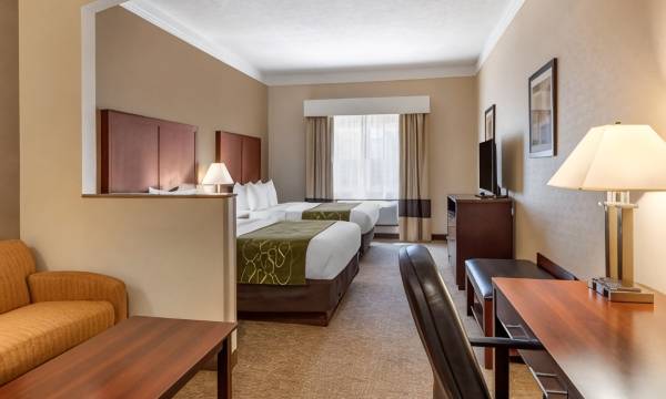 Comfort Suites Linn County Fairground and Expo