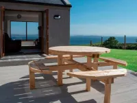 Kinbane Self Catering Cottages - 'Makem's Cottage'