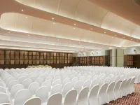 Taj Devi Ratn Resort & Spa, Jaipur Hotels near Raja Park