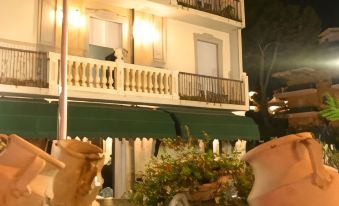 Hotel Milano Helvetia - in Centro Con Piscina