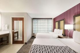 La Quinta Inn & Suites by Wyndham Newark - Elkton