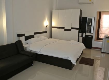 スリ サムイ ホテル