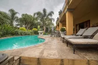 Tuareg Guest House - Pools