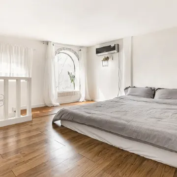 Ganghwa Yasaenghwacafe Pension Отели рядом с достопримечательностью «Хвадо-тондэ»