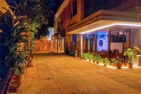 Grand Peace House II Отели рядом с достопримечательностью «Shakarparian National Park»