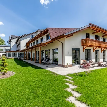 Hotel Restaurant Krone & Wellness - Schopfheim