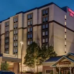 Hampton Inn Pittsburgh/Monroeville Các khách sạn gần Zombieburgh Lazer Tag