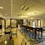 Hampton Inn & Suites Cleveland-Airport/Middleburg Heights Hotels in Berea