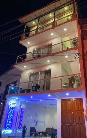 The Waves Unawatuna Отели рядом с достопримечательностью «Unawatuna Public Beach»