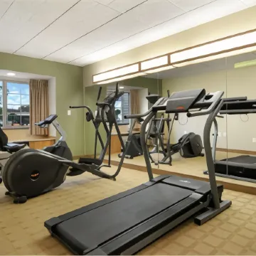 Microtel Inn & Suites by Wyndham Saraland/North Mobile Отели в г. Сараленд