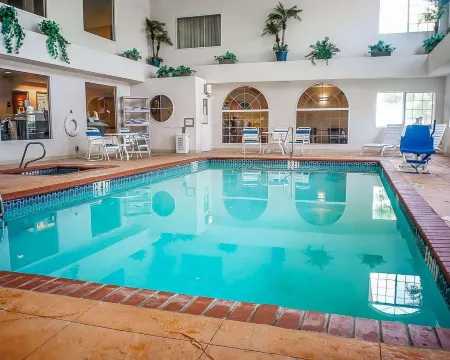 Quality Inn & Suites Roswell North