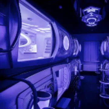 Capsule Elisa Space Club Hostel فنادق في 
