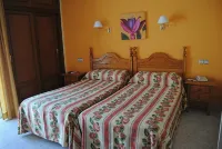 Hostal Italia - balcony