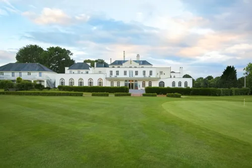 Hawkstone Park - Ramah Hewan Peliharaan