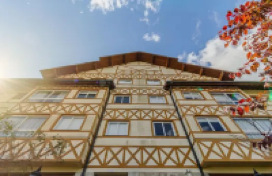 Apto 2 Quartos em Gramado prox ao centro ORP0305