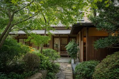 庭 鶴巻温泉 元湯陣屋の写真
