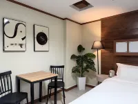 Incheon (Dongam) Soo Hotels near Allive Department Store
