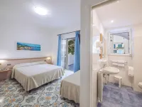 โรงแรมเทอร์มี โอเรียนเต - ชายหาด & สปา โรงแรมในอิสเกีย