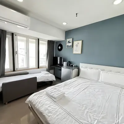 Stag Haven Các khách sạn gần Trung tâm mua sắm Breeze Centre
