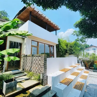 Hangzhou Lingyin Zhanrantang Holiday Hotel Отели рядом с достопримечательностью «Храм Линь Ань»