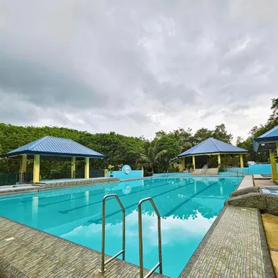 MJS Campsite and Mountain Resort Hotels near Inabanga River