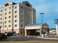 Fairfield Inn & Suites Woodbridge Hotels in Avenel