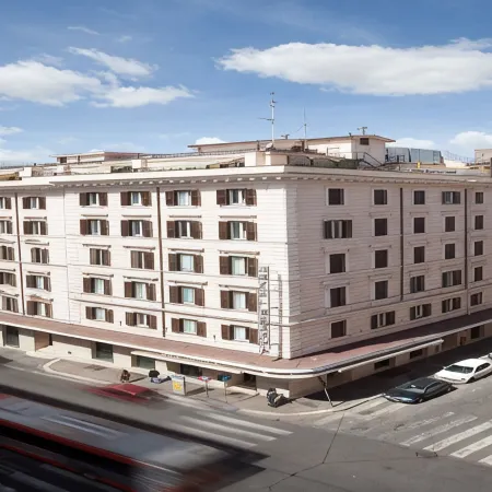 Hotel Genova